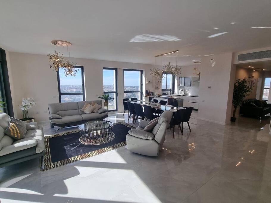 Jtower Royal Suites - The Penthouse - Alefimmoed Jerusalem Exterior foto
